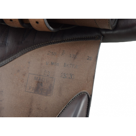 Selle Butet Siège semi-creux 17,5