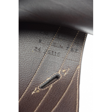 Selle Butet Siège plat 17,5