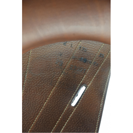 Selle Butet Siège semi-plat 17,5