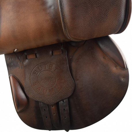 Selle Butet Siège creux 17,5