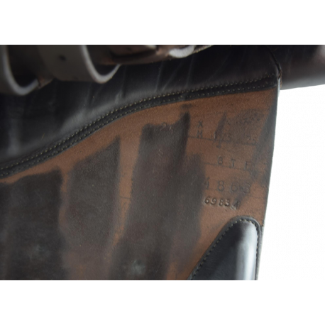 Selle Butet Siège semi-creux 17,5