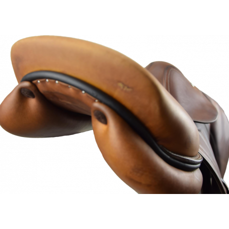 Selle Butet Siège semi-creux 17,5