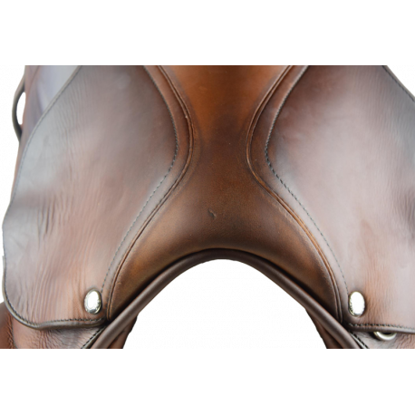 Selle Butet Siège semi-creux 17,5