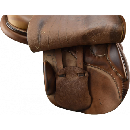 Selle Butet Siège semi-creux 17