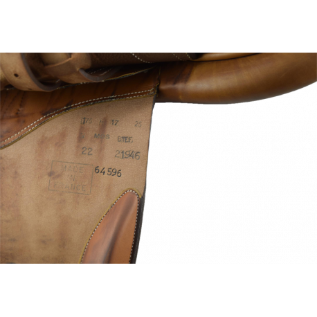 Selle Butet Siège semi-creux 17