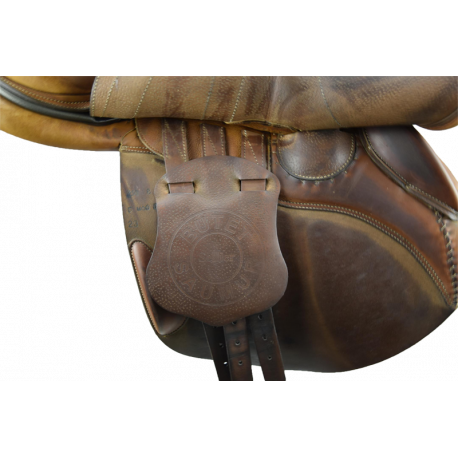 Selle Butet Siège plat 17,5