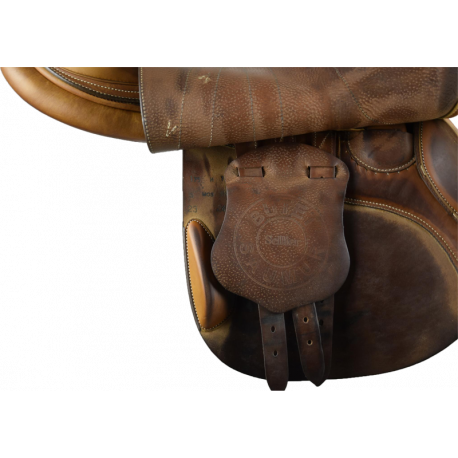Selle Butet Siège semi-creux 17
