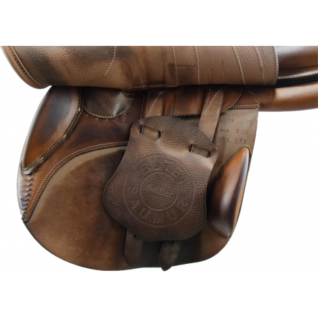 Selle Butet Siège semi-creux 17
