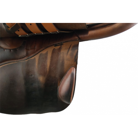 Selle Butet Siège semi-creux 17,5