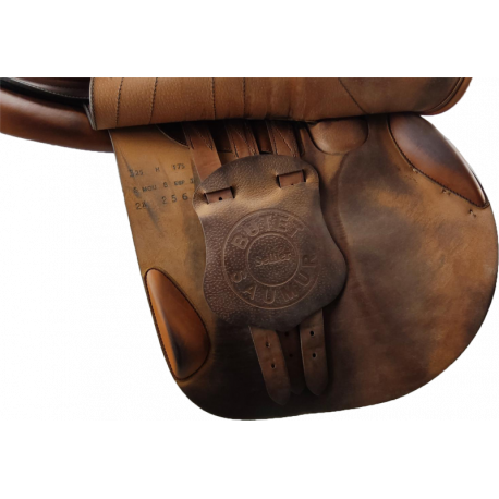 Selle Butet Siège semi-creux 17,5
