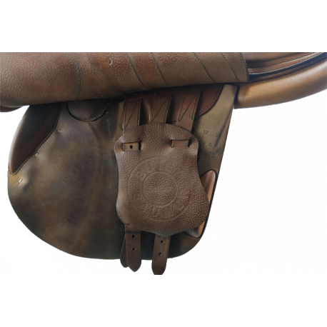 Selle Butet Siège semi-creux 17