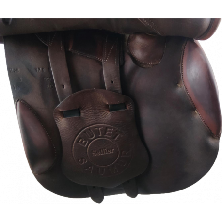 Selle Butet Siège creux 17,5