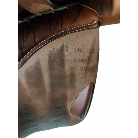 Selle Butet Siège plat 17,5