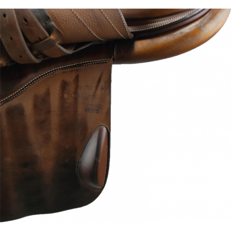 Selle Butet Siège semi-creux 17,5