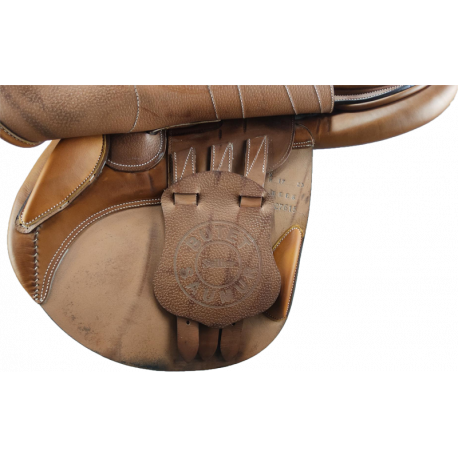 Selle Butet Siège semi-creux 17