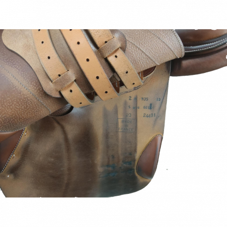 Selle Butet Siège plat 17,5