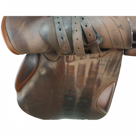 Selle Butet Siège creux 17,5