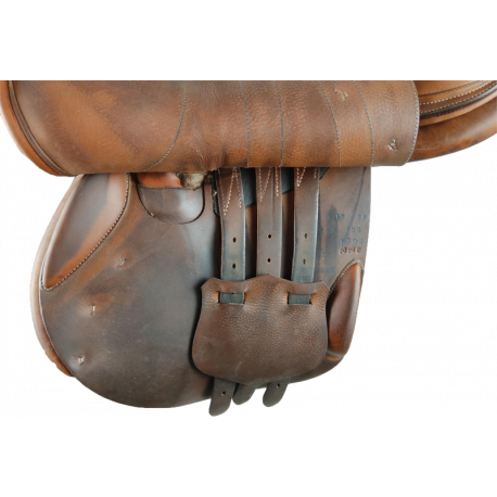 Selle Butet Siège semi-creux 17