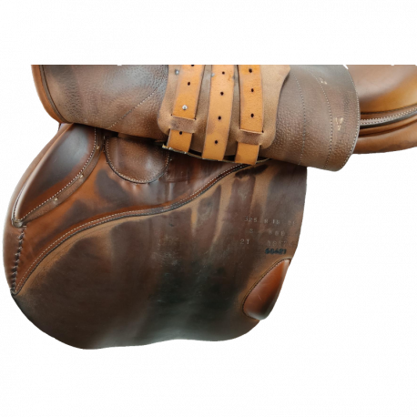 Selle Butet Siège semi-creux 18