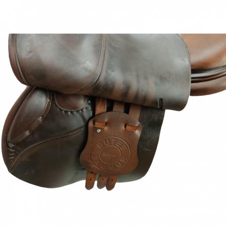 Selle Butet Siège semi-creux 18