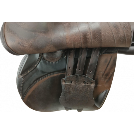 Selle Butet Siège creux 17,5