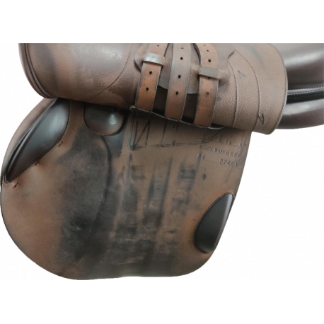 Selle Butet Siège semi-creux 18