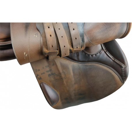 Selle Butet Siège semi-creux 17,5