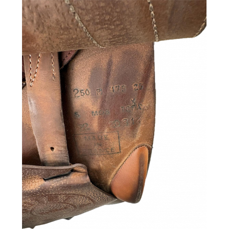 Selle Butet Siège plat 17,5