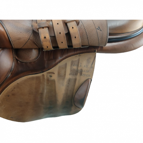 Selle Butet Siège semi-creux 17,5